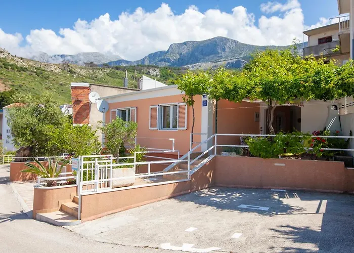 Nedika Feriehus Podgora (Split-Dalmatia)