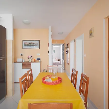 Nedika Ferienhaus Podgora (Split-Dalmatia)